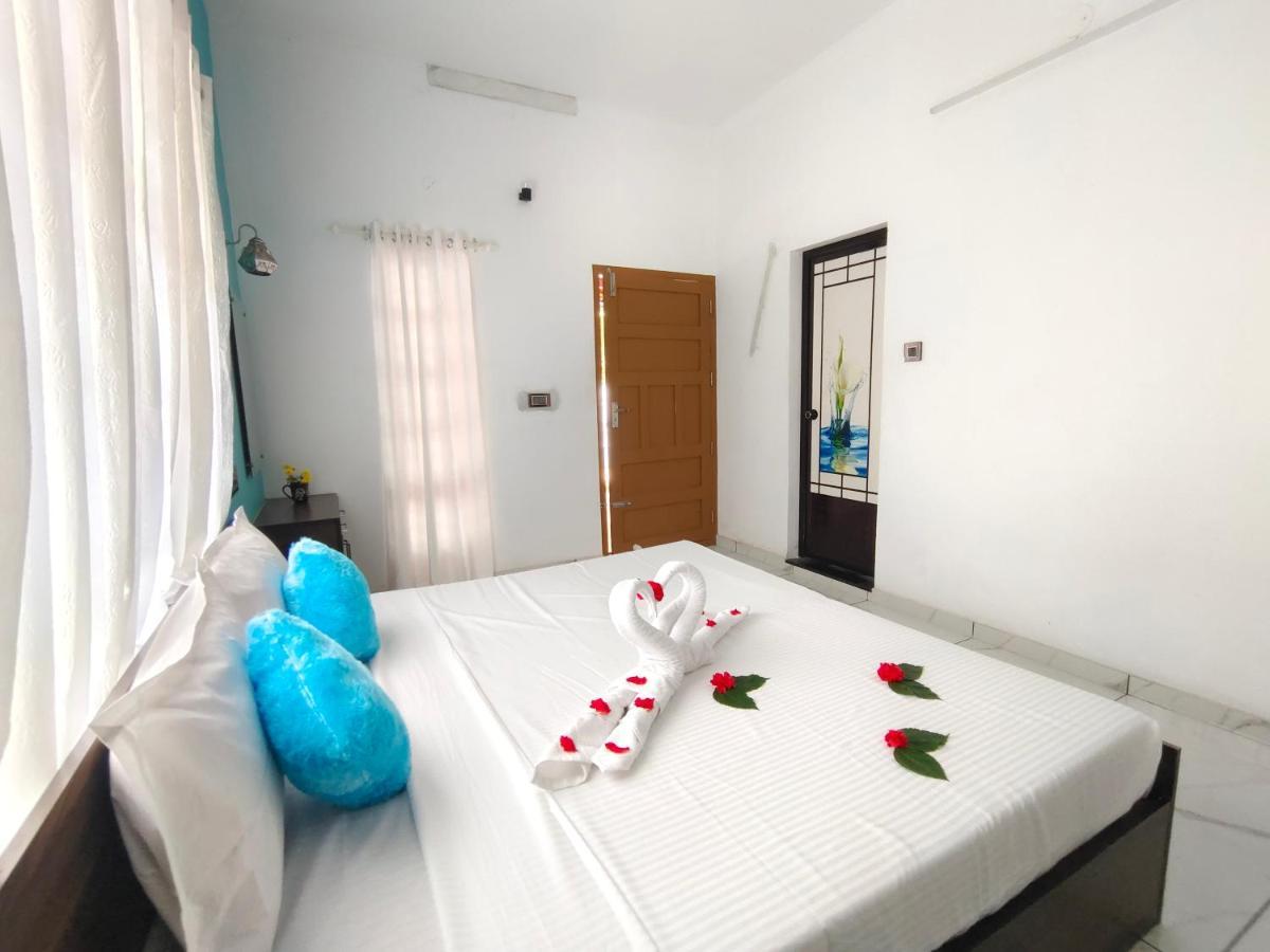 Marari La Rose Beach Homestay Mararikulam Eksteriør bilde